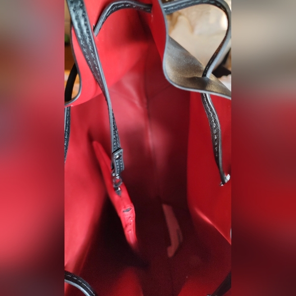 Forever 21 - Picture 5 of 5